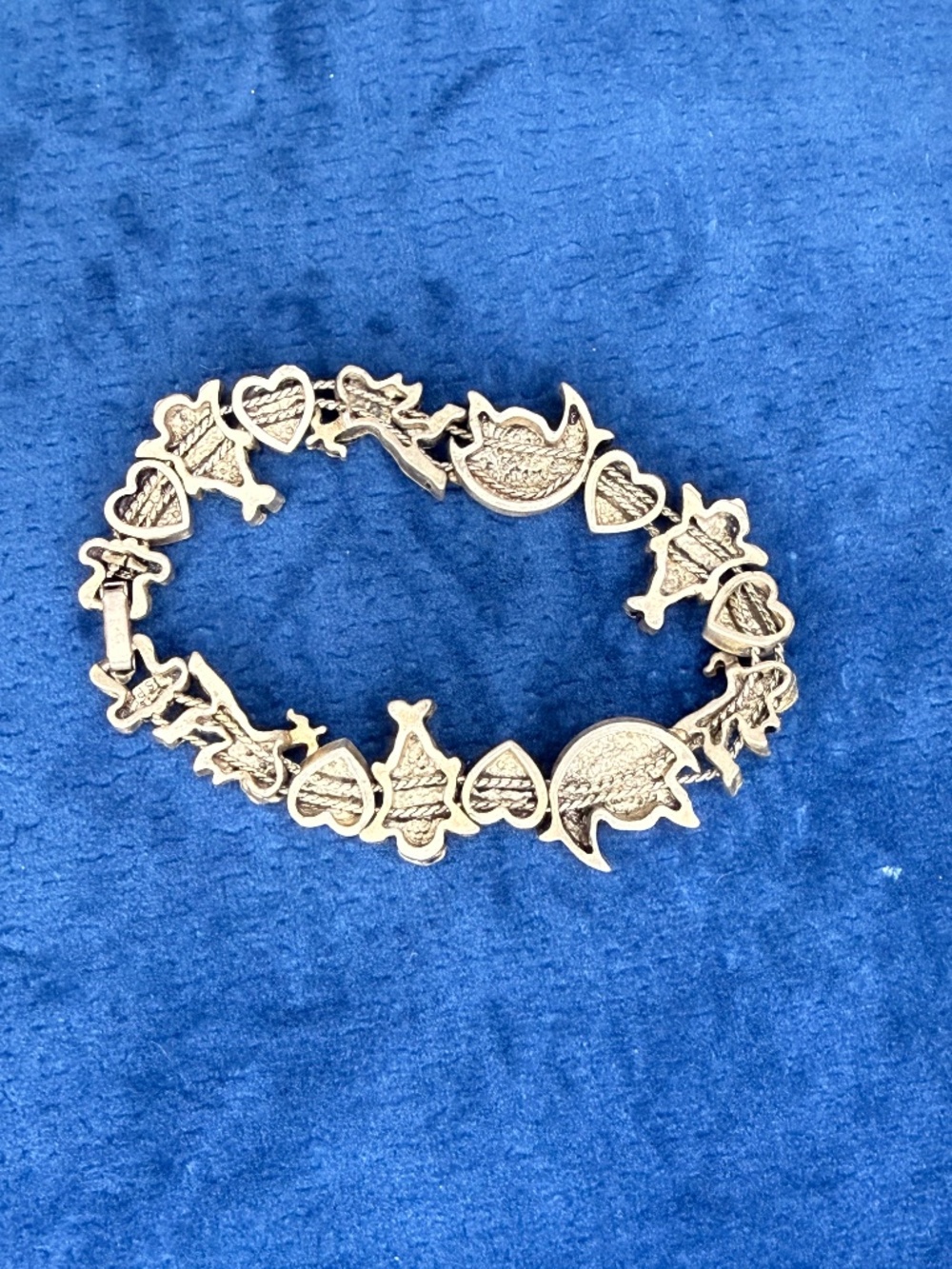 Vintage 1990s Y2K Angel Cherubs Hearts Rhinestones Silver-Tone Bracelet 8” Avon - Picture 2 of 5